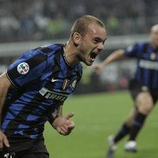 斯内德：每次回米兰城都很开心，国米绝对不能输球必须晋级半决赛